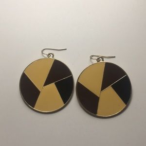 Geometry shaped ear rings